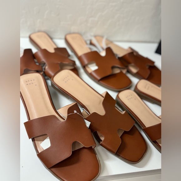 NWT Women's Nina Slide Sandals - A New Day
Cognac - Picture 5 of 7